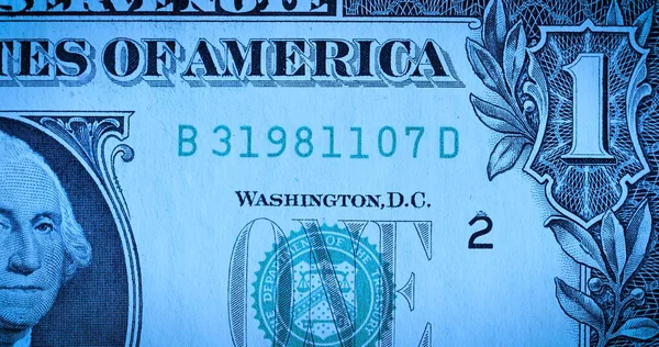 第一张印有乔治 华盛顿总统肖像的一美元纸币的正面 美元与钞票号码在宏观拍摄 资金背景 — 图库照片