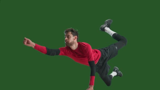 Молодий Чоловік Підстрибує Падає Кидає Спортсмен Грає Волейбол Зеленому Екрані — стокове відео