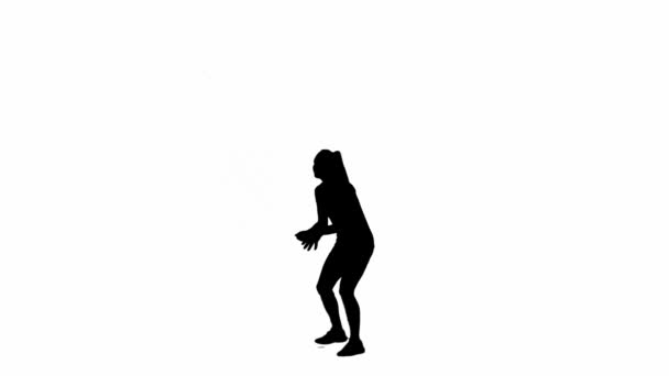在排球比赛中 年轻女子击中对手球的黑色轮廓 田径女排选手在白色孤立的背景下击球 全身而退 体育的概念 — 图库视频影像