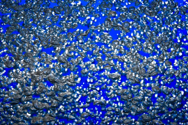 Lot Shiny Air Bubbles Different Sizes Underwater Blue Background Close — ストック写真