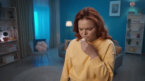 Woman Cold Symptoms Stands Living Room Close Woman Coughs Blows — Vídeo de stock