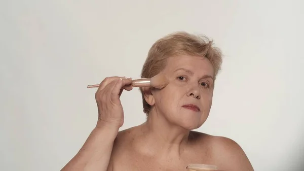 Портрет Красивой Пожилой Женщины Крупный План Женской Модели Средних Лет — стоковое фото