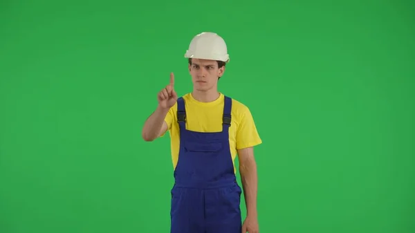 Středně Zelená Obrazovka Izolované Chroma Klíčové Video Mladého Stavebního Dělníka — Stock fotografie