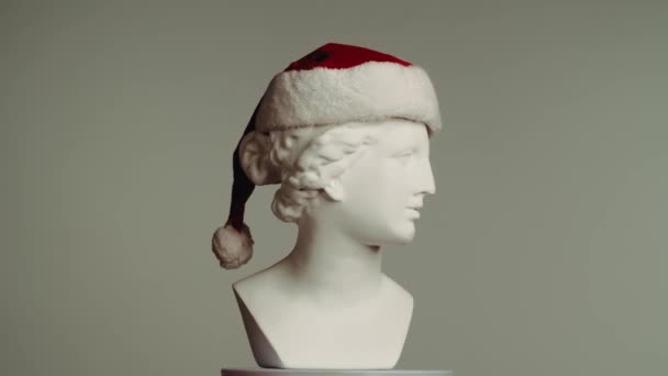 Closeup Tiro Antiga Deusa Venus Estátua Mármore Chapéu Santa Retrato — Vídeo de Stock