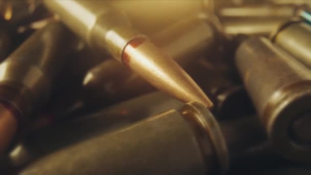 子弹弹关闭 来福枪和卡宾枪的子弹关于战争 抵抗和危机主题的概念 — 图库视频影像