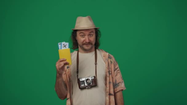 Concepto Creativo Publicidad Itinerante Hombre Con Ropa Casual Sombrero Paja — Vídeos de Stock