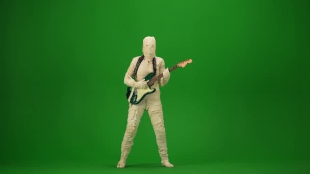 스크린 크로마 비디오 기타를 연주하고 음악에 할로윈 프로모션 광고에 — 비디오
