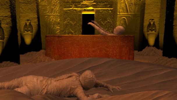 埃及法老的墓葬 一个木乃伊爬到地板上 拖着身子 另一个木乃伊从石棺里爬出来 把胳膊伸出来 万圣节促销短片或 — 图库视频影像