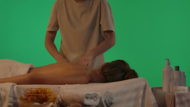 Creatief Concept Voor Lichaamsbehandeling Spa Salon Vrouw Liggend Massagetafel Chroma — Stockvideo