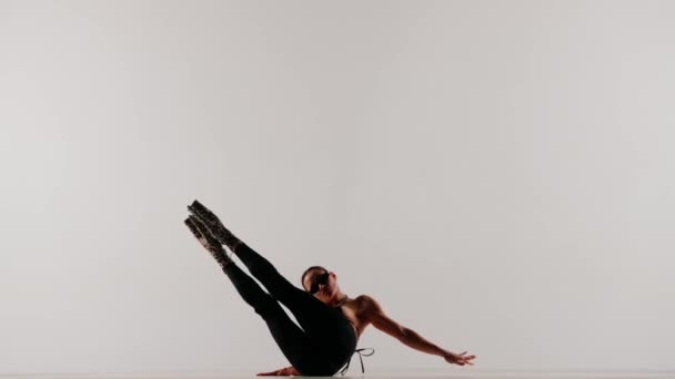 Coreografia Moderna Conceito Criativo Estilo Dança Retrato Modelo Feminino Mulher — Vídeo de Stock