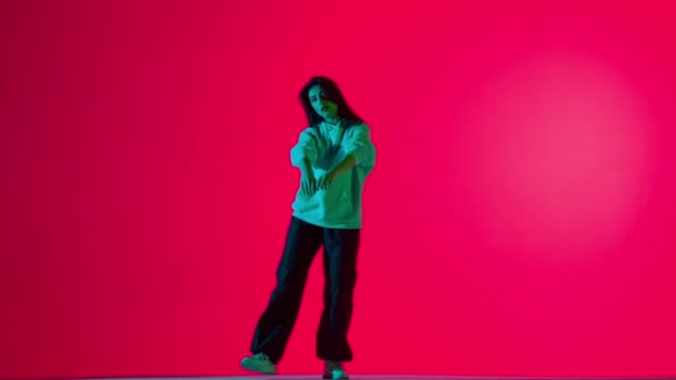 Moderne Choreografie Dansstijl Creatief Concept Portret Van Vrouwelijke Danseres Aantrekkelijke — Stockvideo