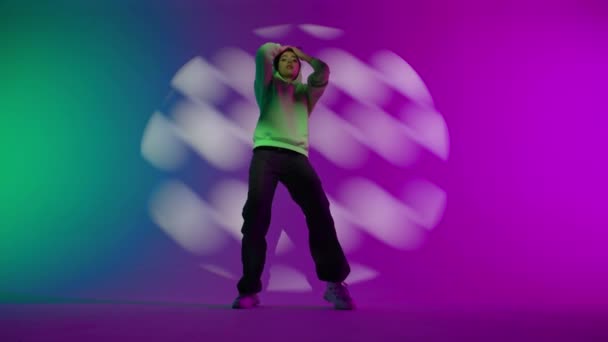 Coreografía Moderna Concepto Creativo Estilo Danza Retrato Bailarina Mujer Atractiva — Vídeo de stock
