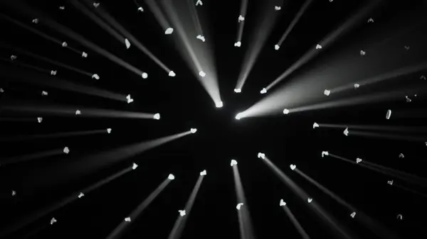 ステージライトテクノロジークリエイティブコンセプト ライトセットのクローズアップショット 黒い背景のスタジオ スポットライト 検索ライトを通して光の多くの点白い光線が輝きます — ストック写真