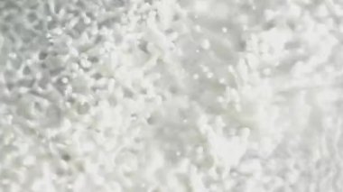 Süt Sıçratma, Süt Sıçratma Yavaş Çekimde Süt Düşürme.