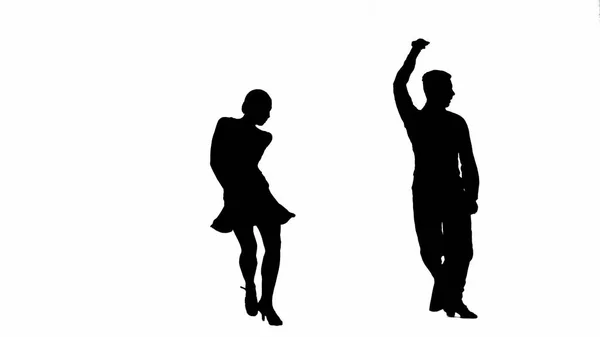 这张引人注目的图片以动态的姿态捕捉了一对舞伴的轮廓 展现了舞蹈的优雅与激情 男人和女人被描绘成中间的舞步 他们的身体 — 图库照片