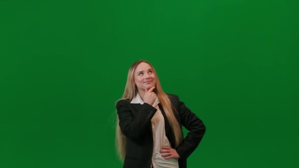 Brainstorming Problem Solving Concept Portrait Female Chroma Key Green Screen — Stock Video