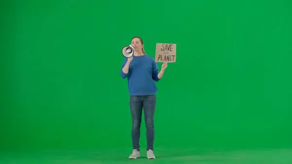 Женщина Говорит Мегафон Держит Плакат Надписью Спаси Нашу Планету Женщина — стоковое фото