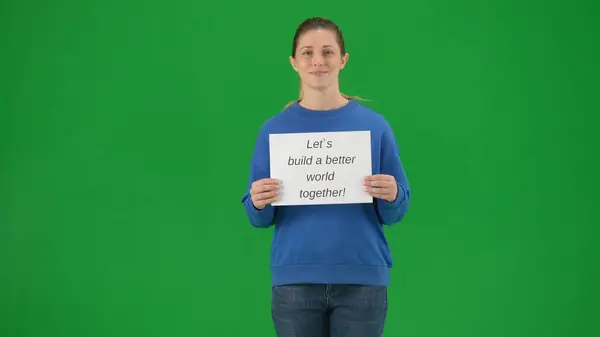 Una Joven Activista Sostiene Cartel Que Dice Construyamos Mundo Mejor —  Fotos de Stock