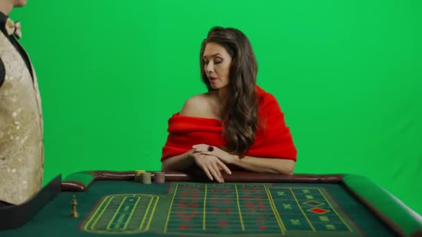 Casino Und Glücksspiel Kreatives Werbekonzept Porträt Einer Attraktiven Frau Auf — Stockvideo