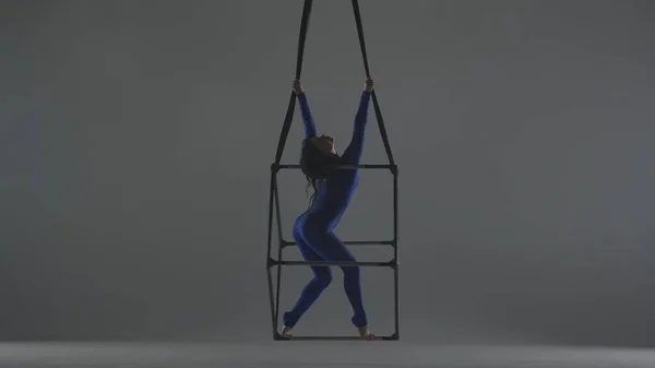 Modern Choreography Acrobatics Creative Advertisement Concept Portrait Female Acrobat Isolated — Stock Photo, Image