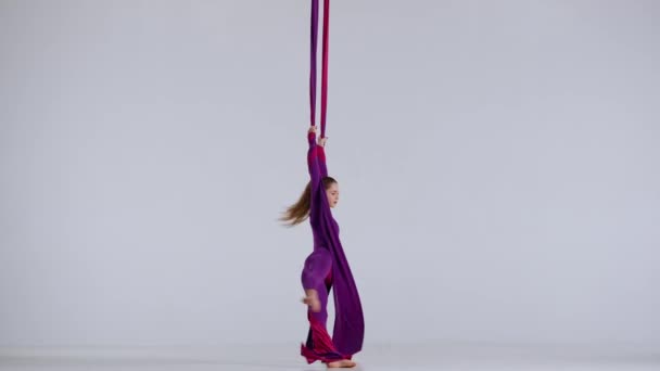 Modern Koreografi Och Akrobatik Kreativ Reklam Koncept Porträtt Kvinnliga Akrobat Stockfilm