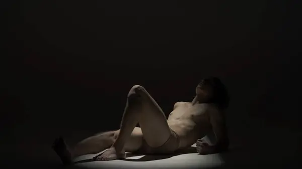 Body Beauty Gezondheidszorg Creatief Reclame Concept Portret Van Mannelijk Model — Stockfoto