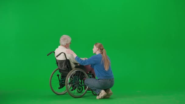Пенсионер Уход Повседневной Жизни Творческой Рекламной Концепции Портрет Пожилого Инвалида — стоковое видео