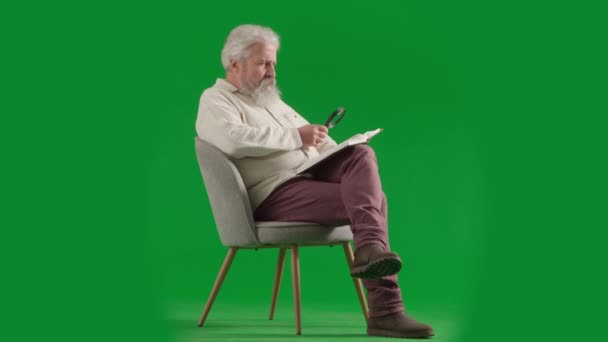 Pensionär Fritid Och Vardag Kreativ Annons Koncept Porträtt Åldrade Skäggiga — Stockvideo