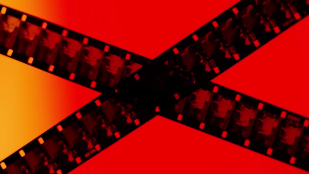 Перехрещена Смуга Фотоплівки Плавним Переходом Освітлення Від Червоного Помаранчевого Негативні — стокове відео