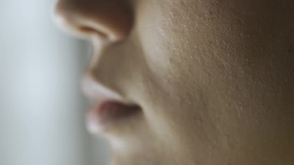 Bőrápolás Szépségápolás Koncepció Makró Felvétel Női Modell Arcáról Ázsiai Fiatal — Stock videók