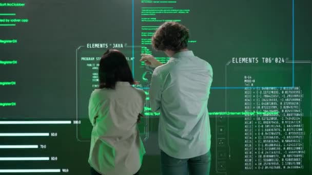 Futuristická Univerzita Koncepce Umělé Inteligence Specialisté Proti Velké Digitální Obrazovce — Stock video