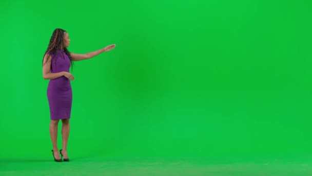 News Live Broadcasting Concept Female Dress Isolated Chroma Key Green — Stock Video