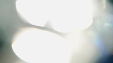 Siyah arkaplanda gerçek optik bokeh.