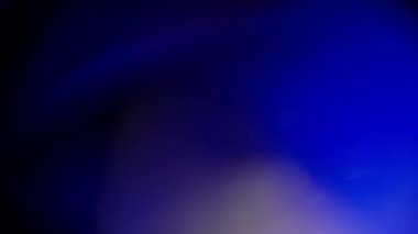 Siyah arkaplanda gerçek optik bokeh.