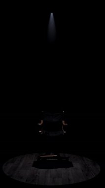 Yönetmen koltuğu loş bir sahnede spot ışıklarıyla çarpıcı ve odaklanmış bir atmosfer yaratıyor. Yavaş çekim, dikey video