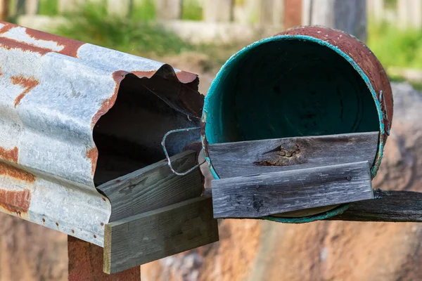 Çiftlikteki Mesajlar Mektuplar Için Eski Posta Kutusu — Stok fotoğraf