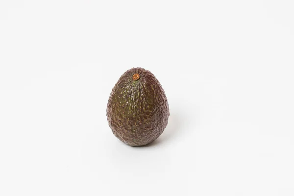 Fruta Verde Fruto Abacate Abacate Está Fundo Branco — Fotografia de Stock