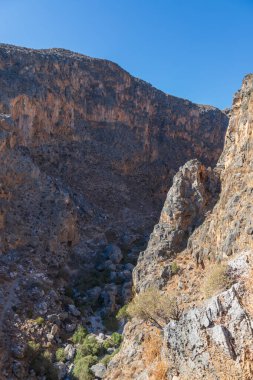 Girit Yunanistan 'ın güneydoğusundaki Moni Kapsa manastırının çevre ve manzarası - Lerapetra bölgesi.
