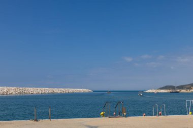 Yunanistan 'ın Thassos adasındaki Limenaria sahil beldesi.