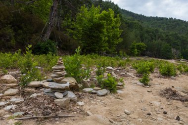 Yunanistan 'ın Thassos adasında tatlı su gölü evleniyor