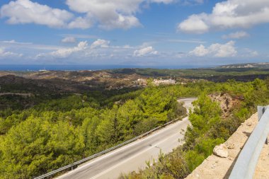 Kalopetra Manastırı 'ndaki Rodos adasının güzel manzarası