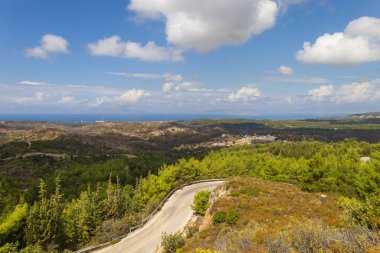 Kalopetra Manastırı 'ndaki Rodos adasının güzel manzarası