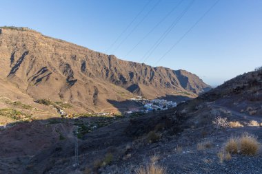 İspanya 'nın Gran Canaria bölgesindeki Mirador del Balcon bölgesinde deniz manzarası ve dağlar