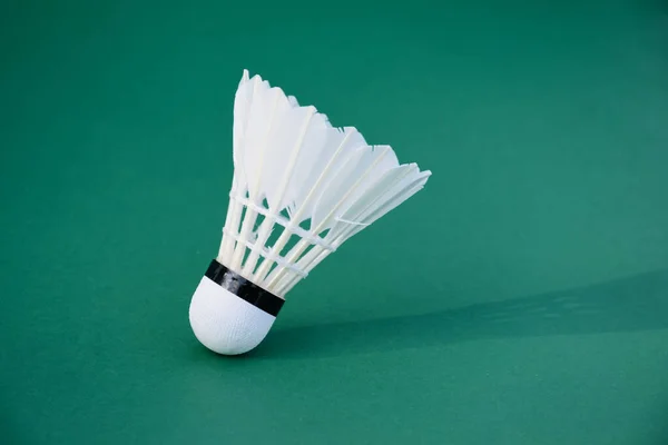 Crème Witte Badminton Shuttlecock Vloer Indoor Badminton Rechtbank Kopieerruimte Zachte — Stockfoto