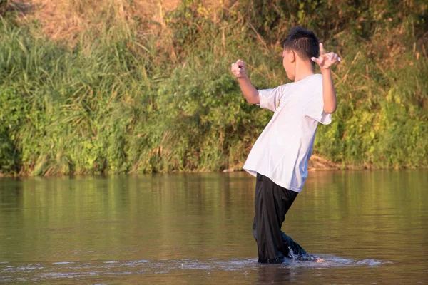 Asiatique Garçon Tenue Décontractée Passer Ses Temps Libres Plongeant Nager — Photo