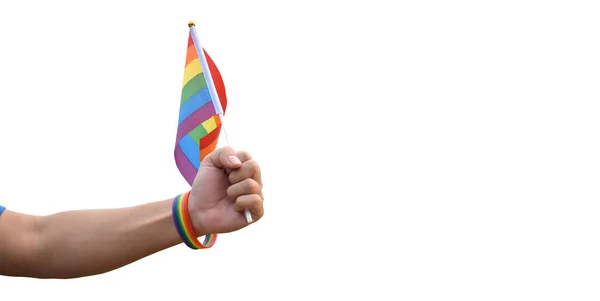 虹の旗 クリッピングパス ジェンダーの多様性 人権を支援し 尊重し 誇りの月にLgbtを祝うためにすべての人々を呼び出すための概念を保持する孤立した手 — ストック写真