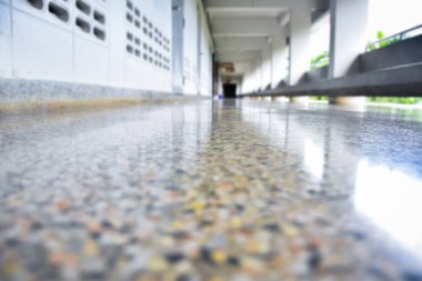 Terrazzo döşeme, güzel renkler, parlak ve temiz..