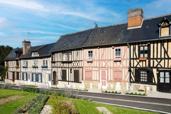 Половинчатые Дома Бек Хеллуэн Нормандия Франция — стоковое фото