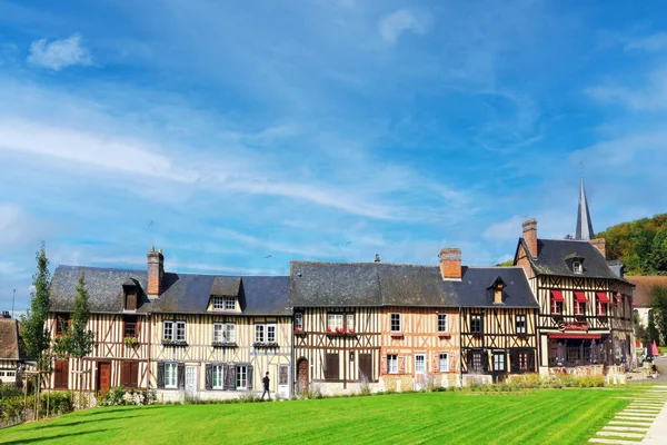 Domy Muru Pruskiego Bec Hellouin Normandia Francja — Zdjęcie stockowe
