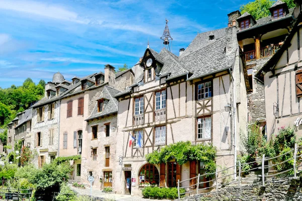 Conques Jest Gminą Departamencie Aveyron Południowej Francji Regionie Occitania Dniu — Zdjęcie stockowe
